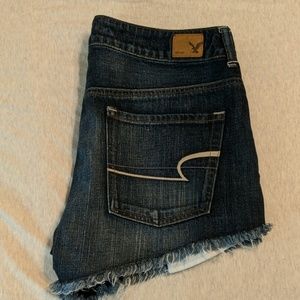 American Eagle high-rise festival shorts